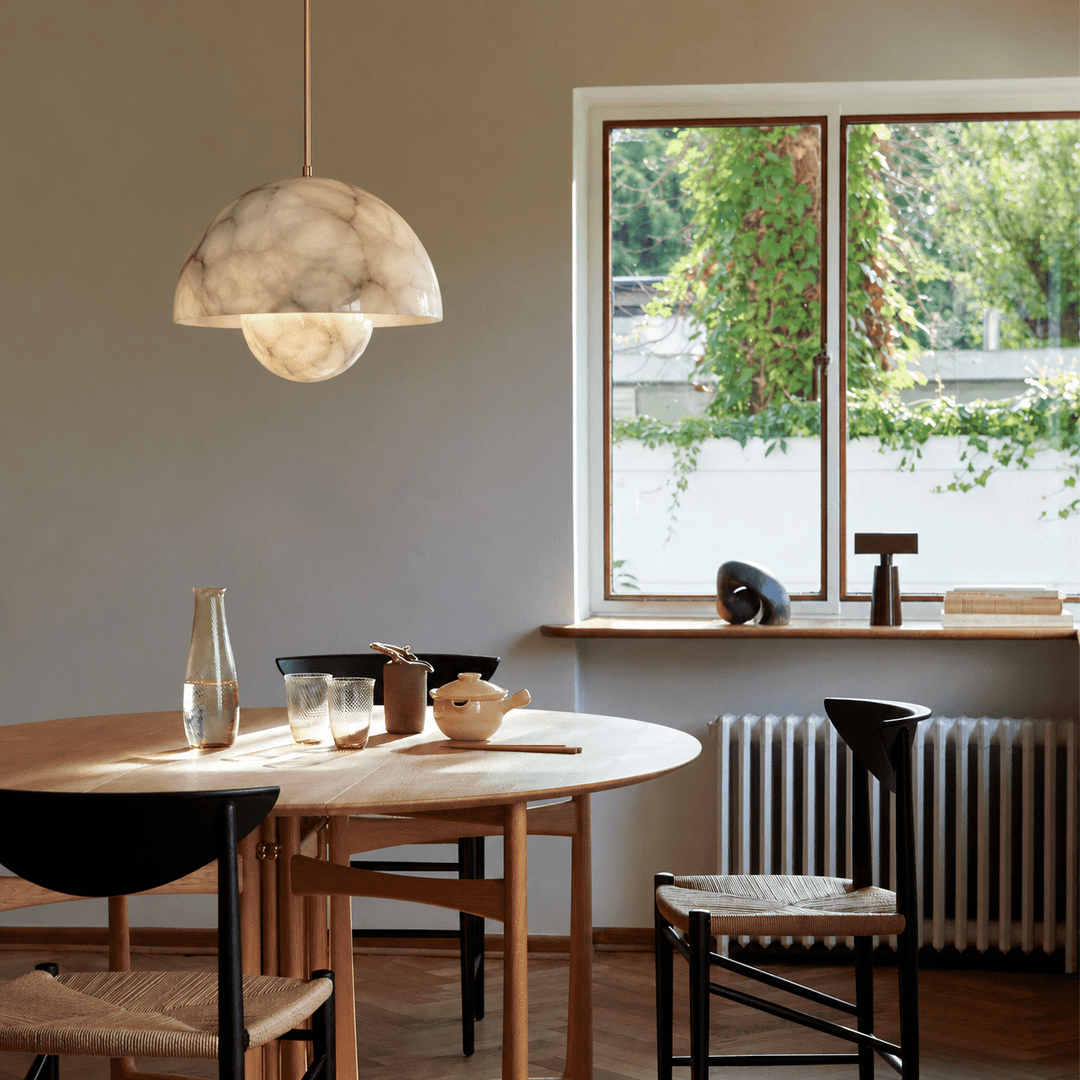 Alabaster Bud Pendant Lamp - Vakkerlight