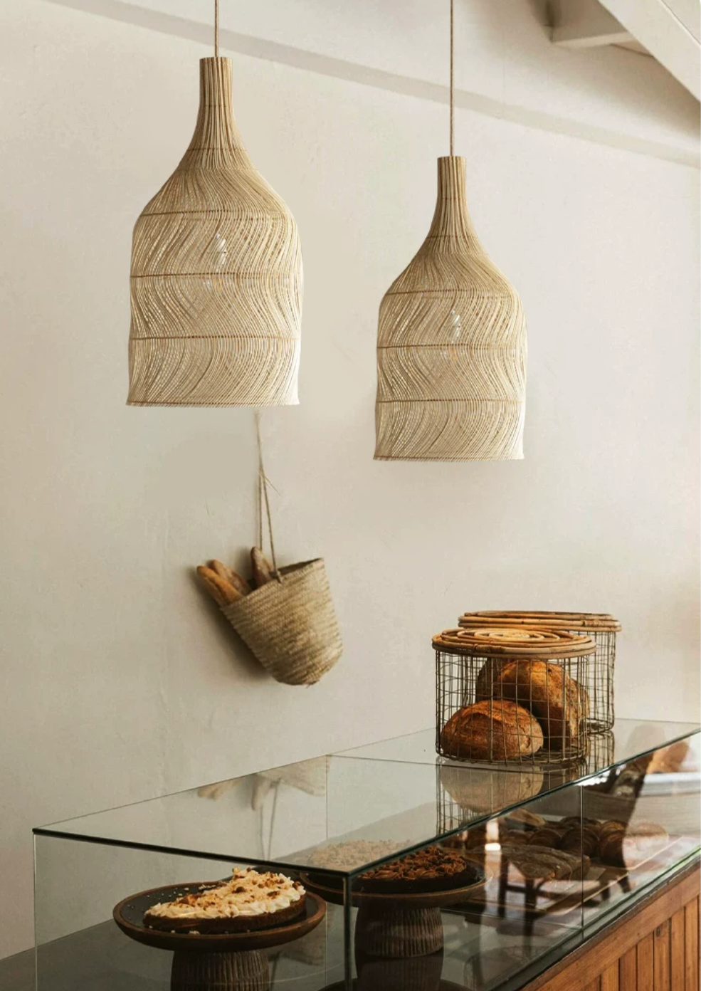 Amphora Woven Rattan Pendant Lamp – detail 3