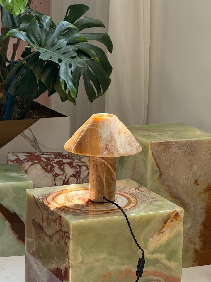 Marbelle Onyx Table Lamp - Vakkerlight