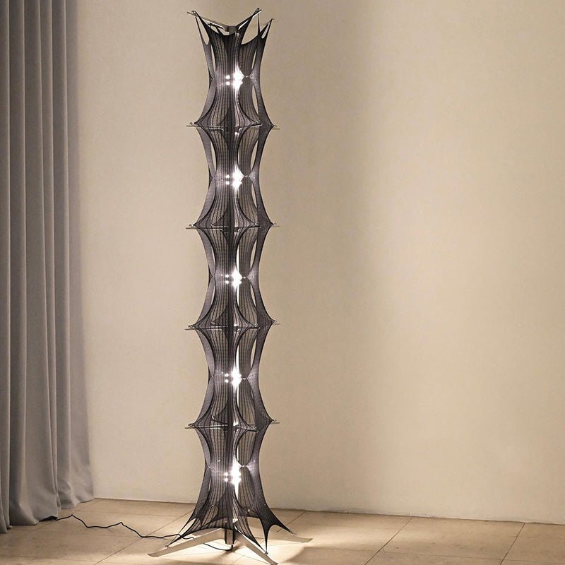 Noir Mesh Tower Floor Lamp - Vakkerlight