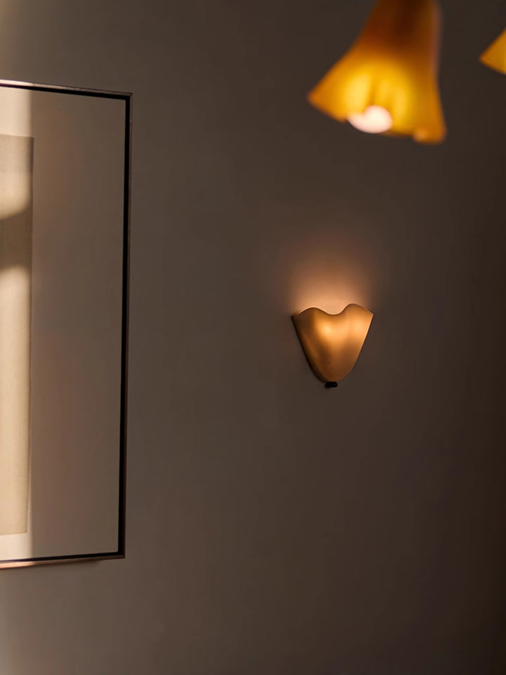 Petalia Wall Light - Vakkerlight
