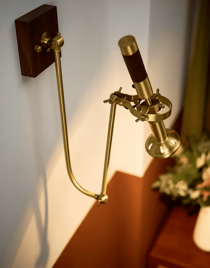 Articulated Wall Light - Vakkerlight