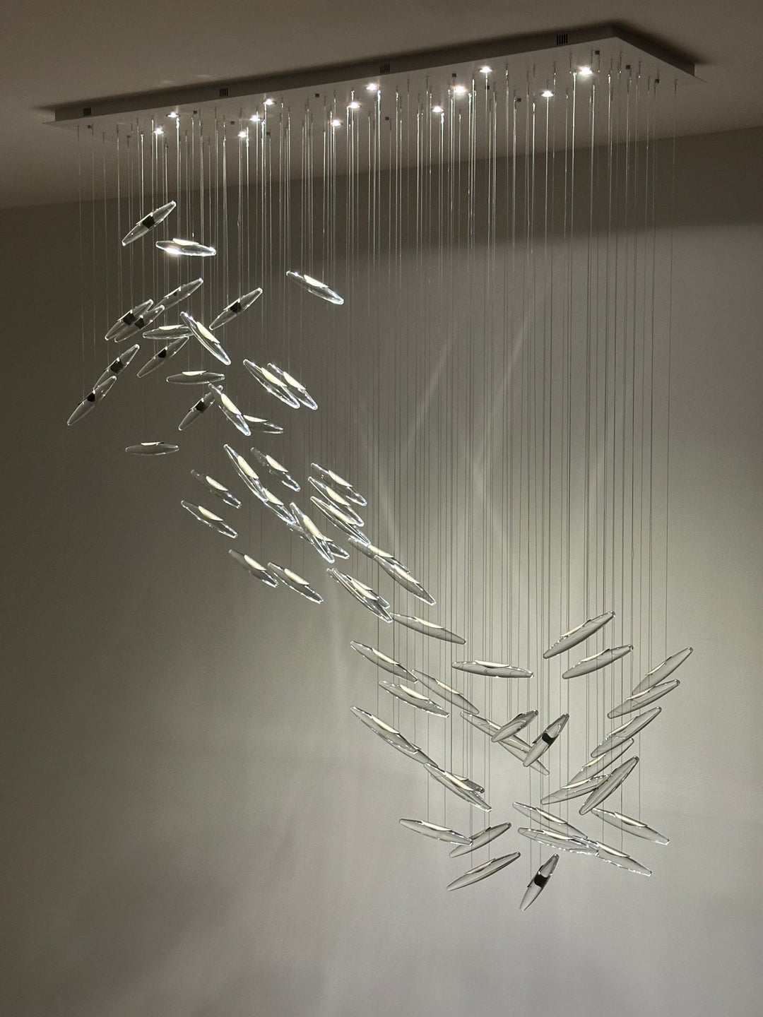 Moonlight Whispers Chandelier - Vakkerlight