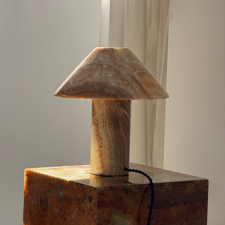 Marbelle Onyx Table Lamp - Vakkerlight