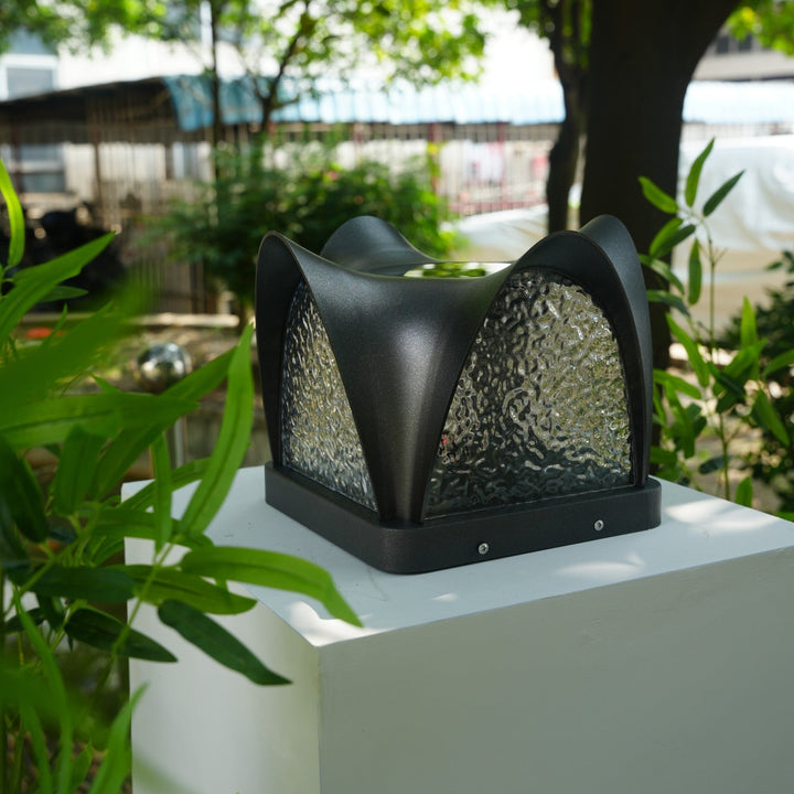 Sculptform Solar Outdoor Light - Vakkerlight