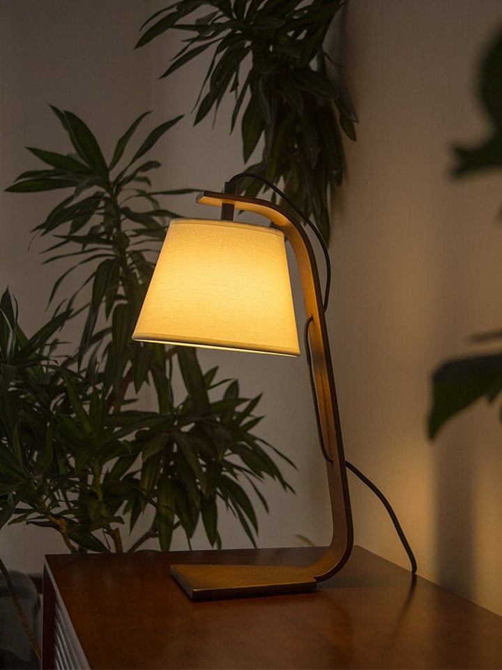 Lurien Table Lamp - Vakkerlight