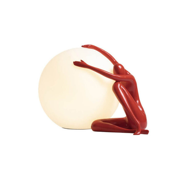 Humanoid Ball Holding Table Lamp - Vakkerlight