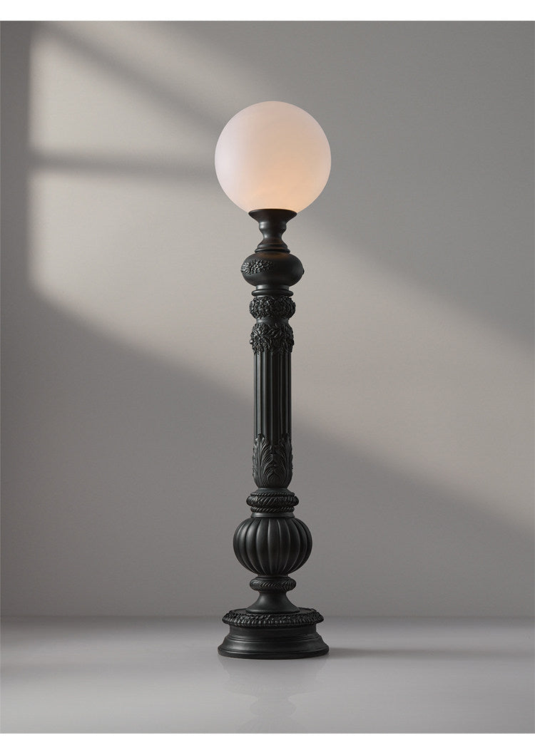 Acanto Column Floor Lamp