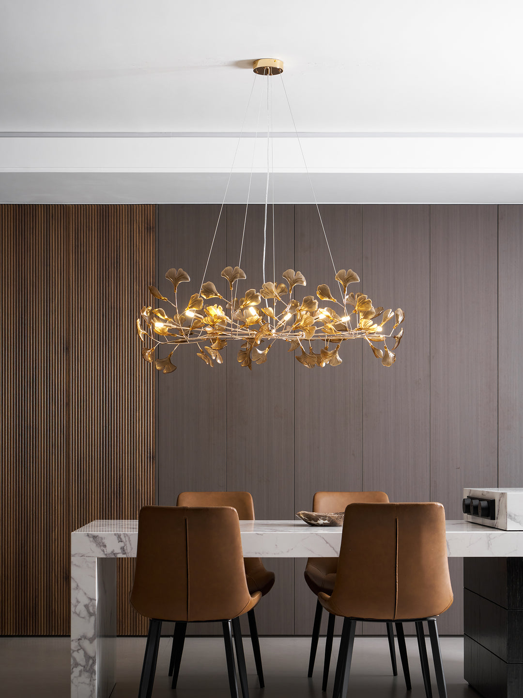 Acrylic Ginkgo Leaf Chandelier - Vakkerlight