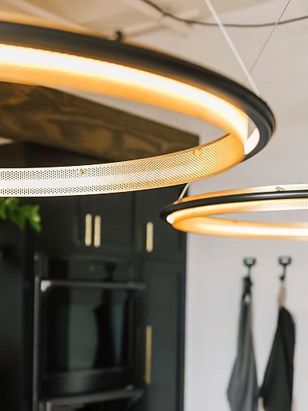 Acrylic LED Round Chandelier - Vakkerlight