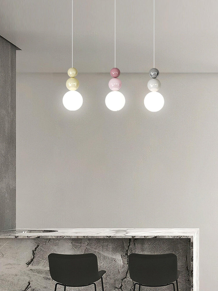 Acrylic Three Ball Pendant Lamp - Vakkerlight