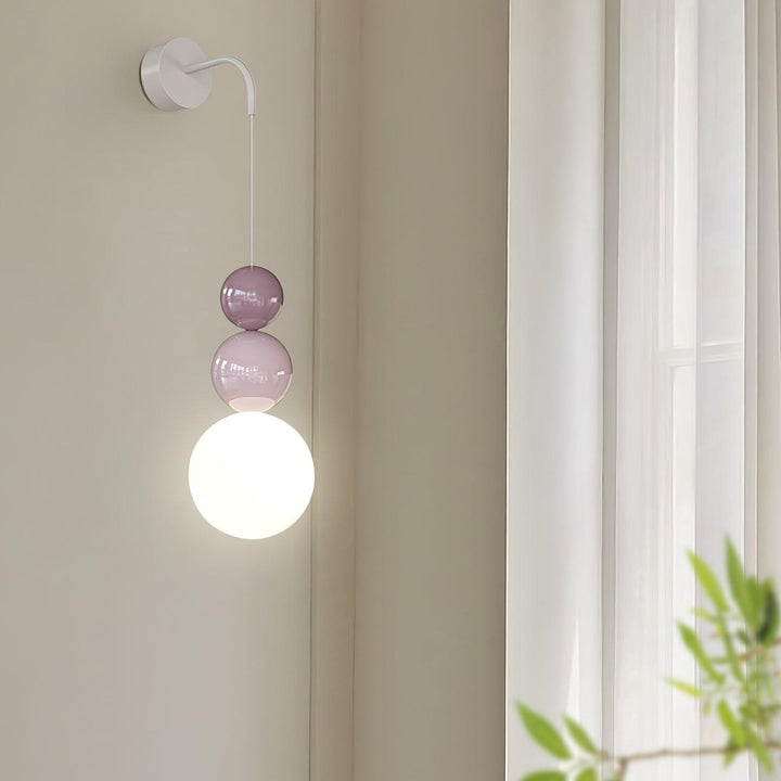 Acrylic Three Ball Wall Lamp - Vakkerlight