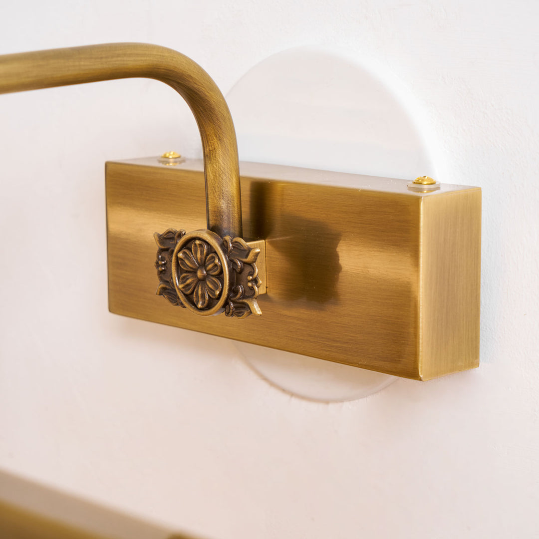 Adelaide Antler Wall Lamp - Vakkerlight