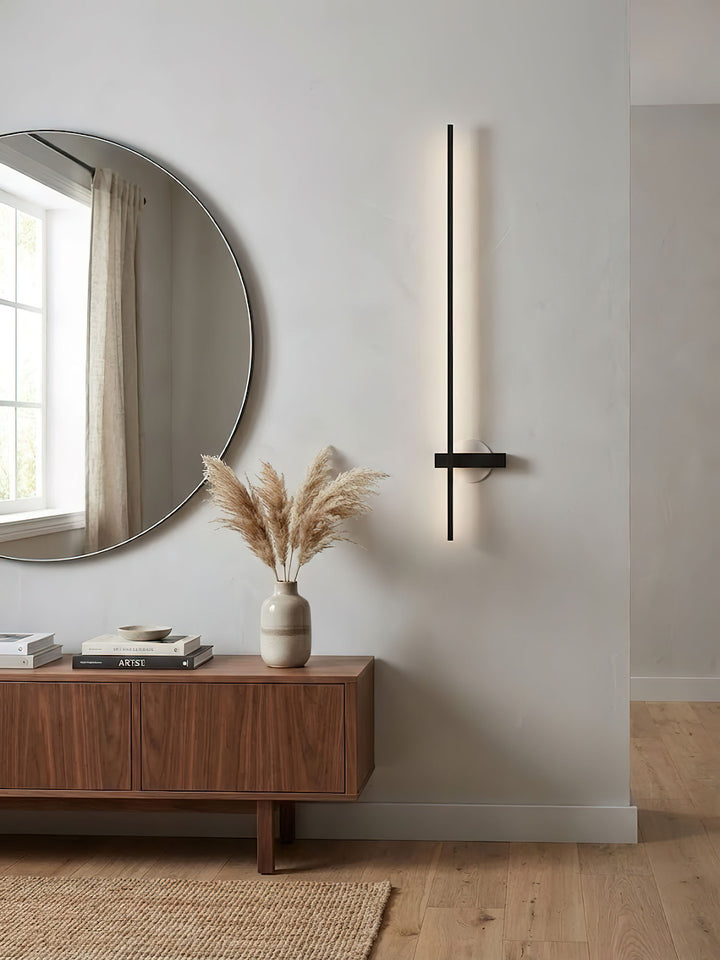Adeline Linear Sconce - Vakkerlight