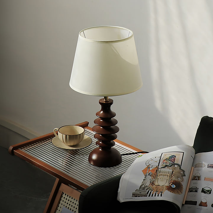 Adesso Beatrice Table Lamp - Vakkerlight