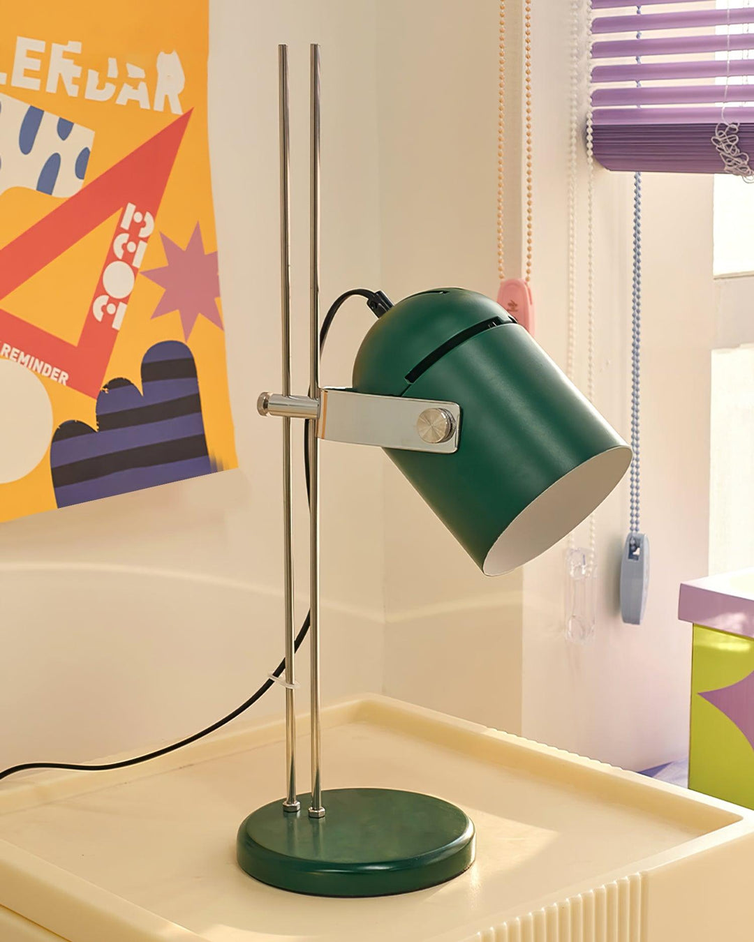 Adjusta Liftable Desk Lamp - Vakkerlight