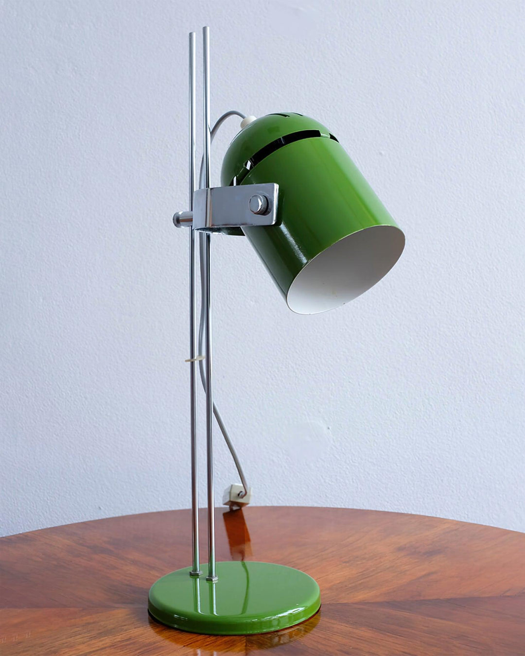 Adjusta Liftable Desk Lamp - Vakkerlight