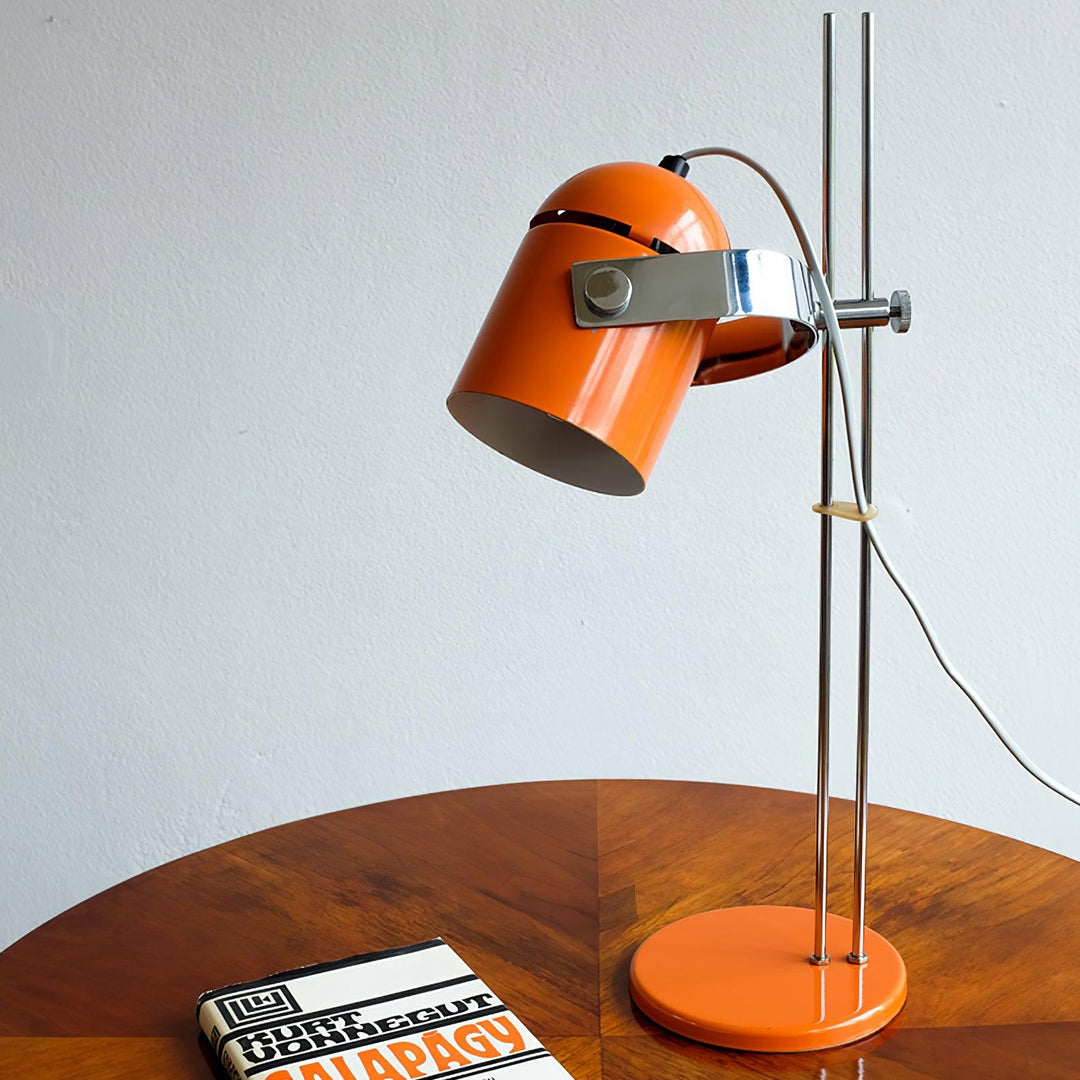 Adjusta Liftable Desk Lamp - Vakkerlight