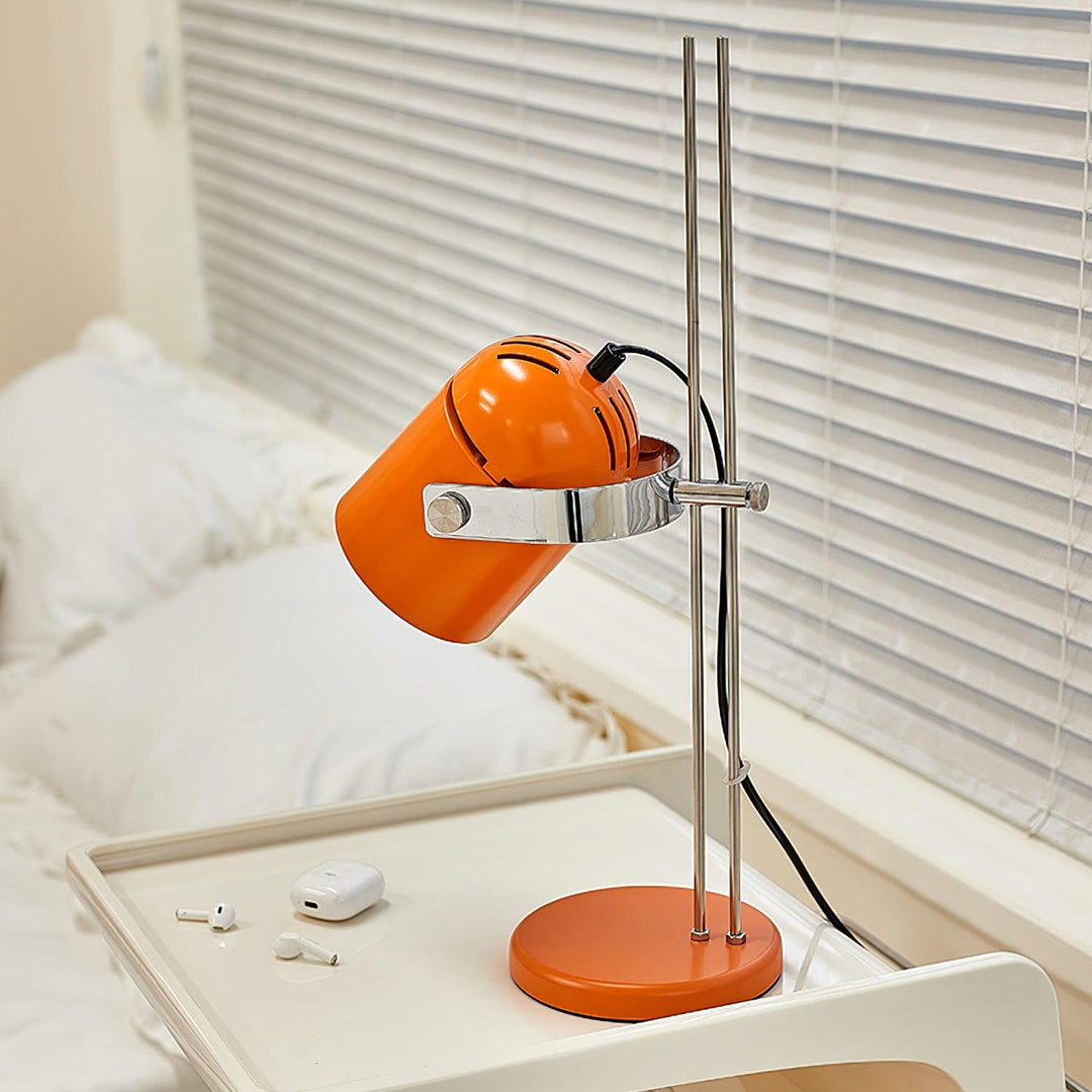 Adjusta Liftable Desk Lamp - Vakkerlight