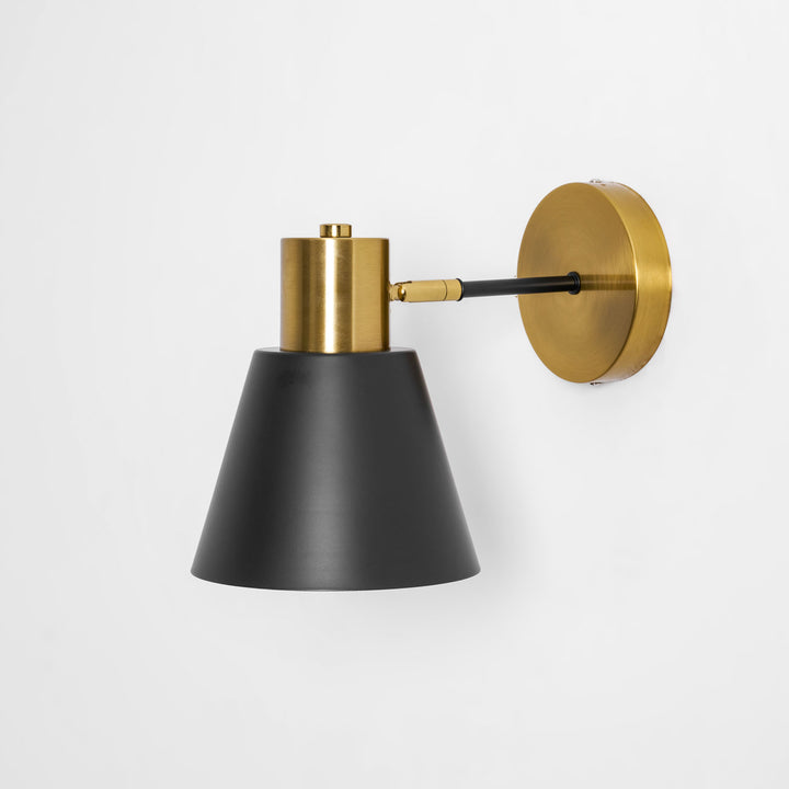 Adjustable Armed Wall Lamp - Vakkerlight