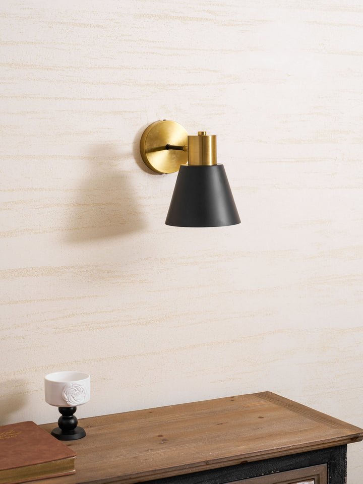 Adjustable Armed Wall Lamp - Vakkerlight