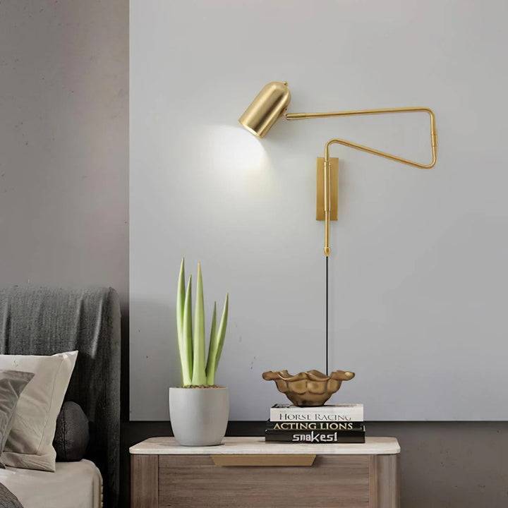 Verstelbare arm plug-in wandlamp