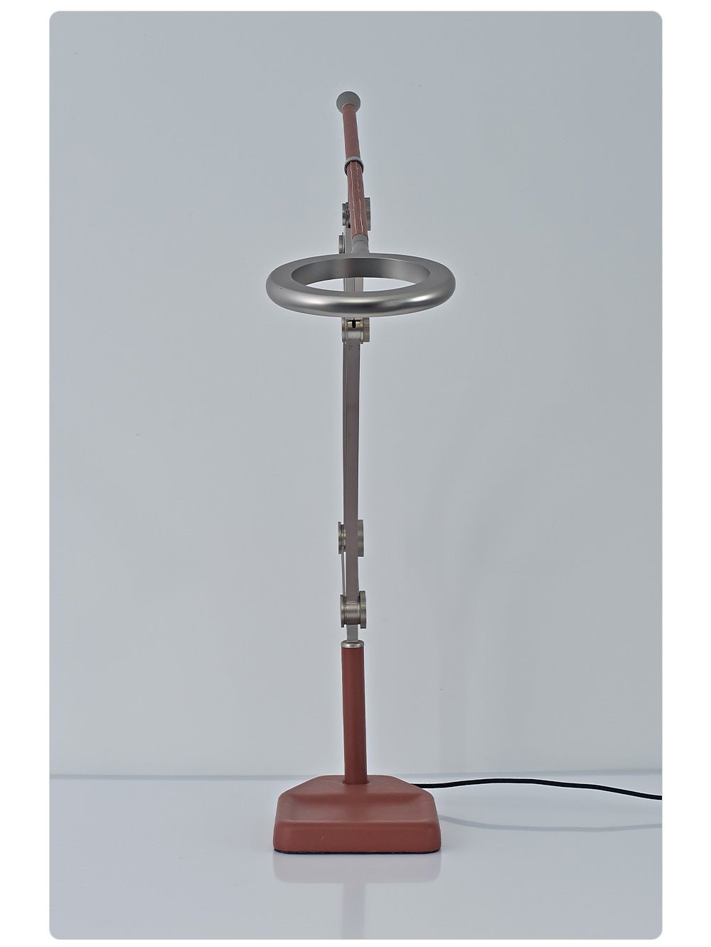 Adjustable Articulated Task Lamp - Vakkerlight