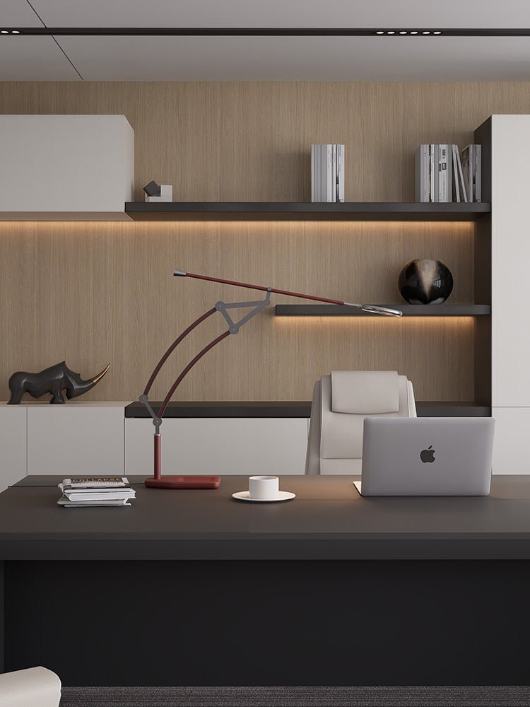 Adjustable Articulated Task Lamp - Vakkerlight