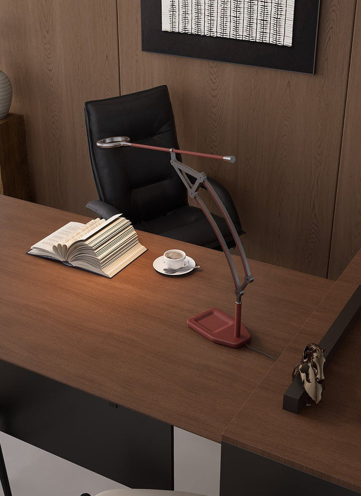 Adjustable Articulated Task Lamp - Vakkerlight