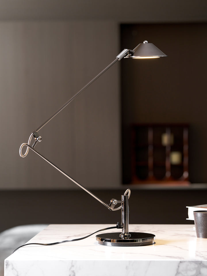 Adjustable Black Office Task Lamp - Vakkerlight
