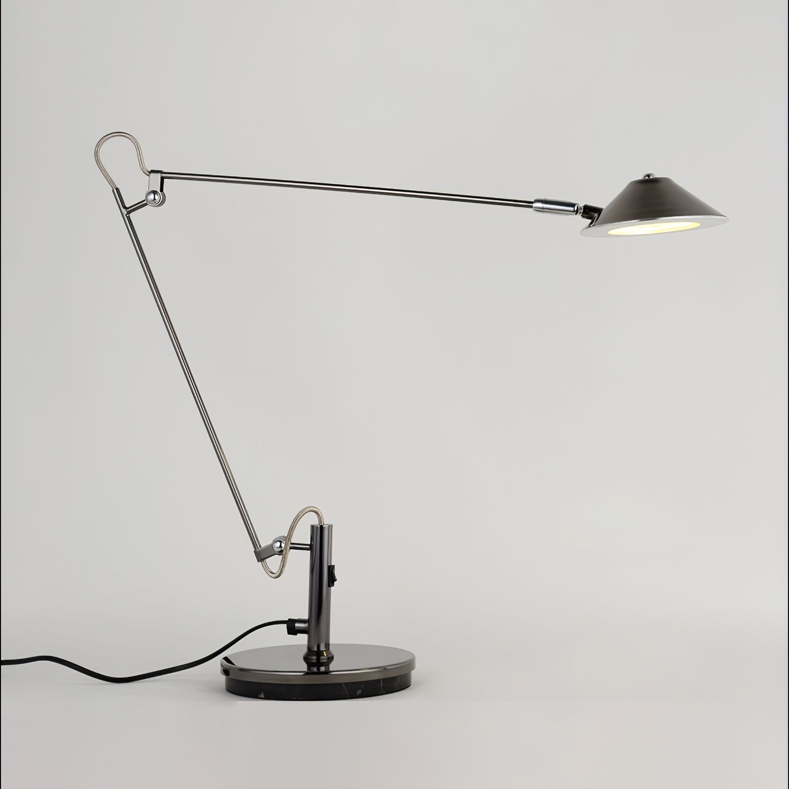 Adjustable Black Office Task Lamp – Vakkerlight