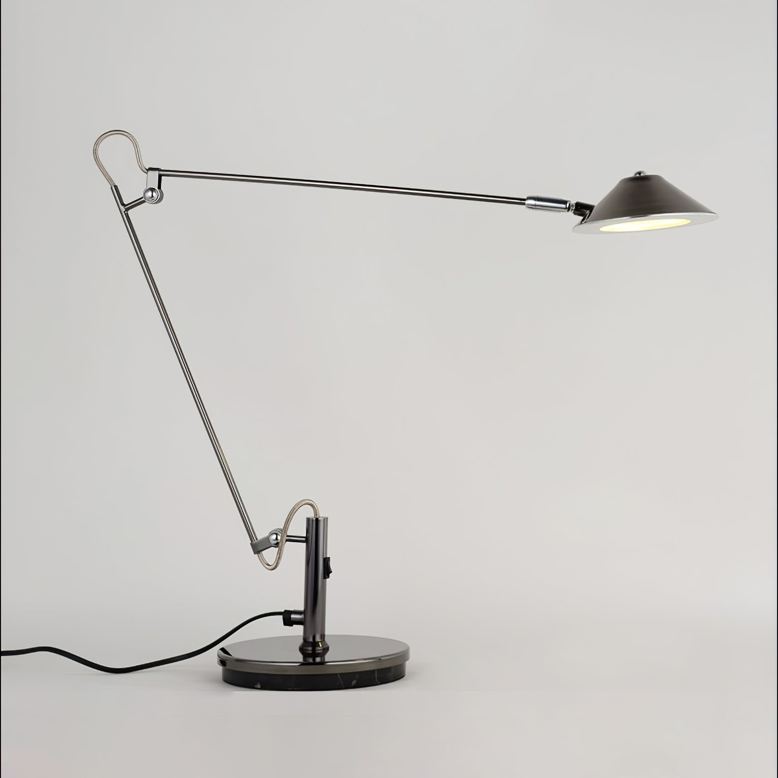 Helsinki Task Lamp Black