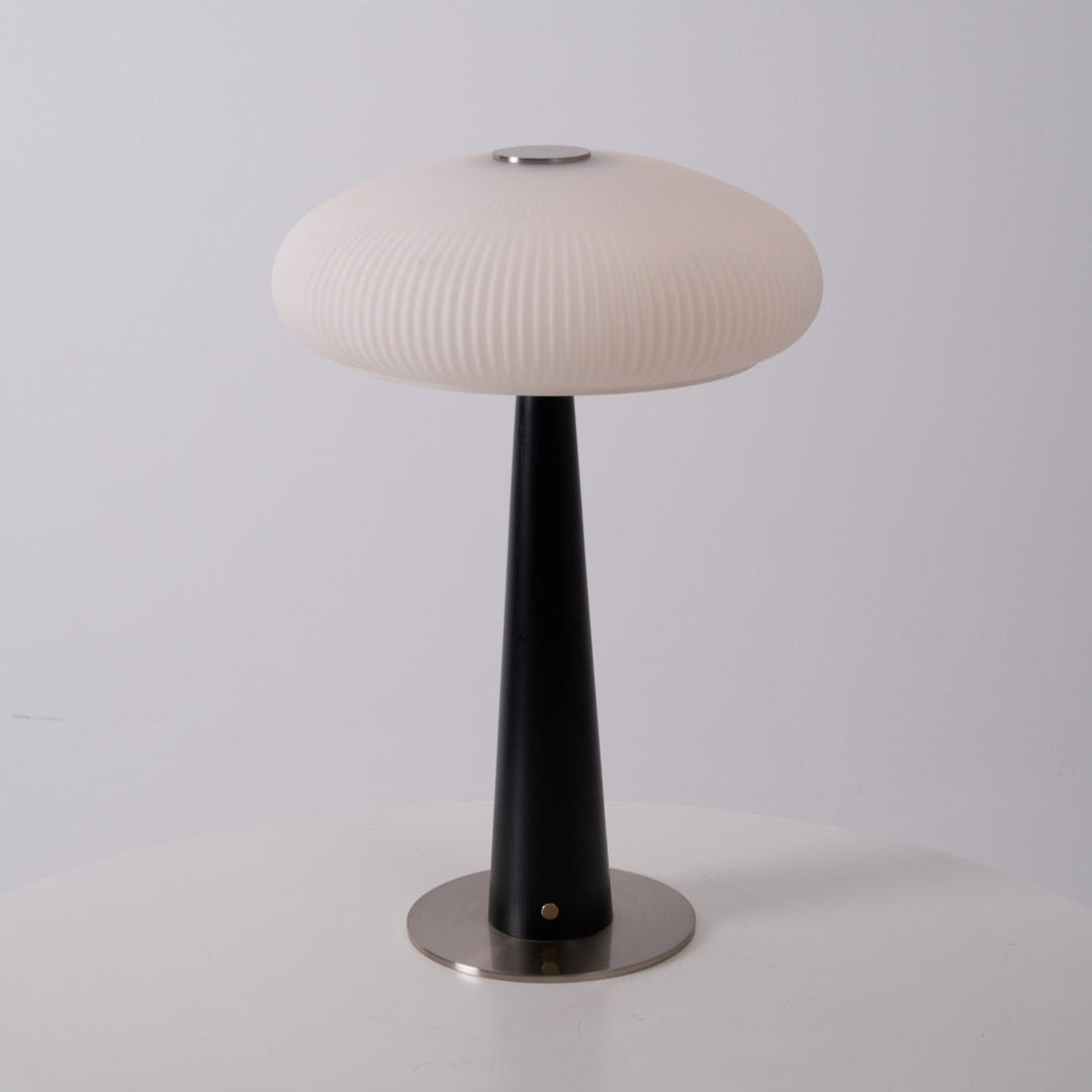 Aeruno Table Lamp - Vakkerlight