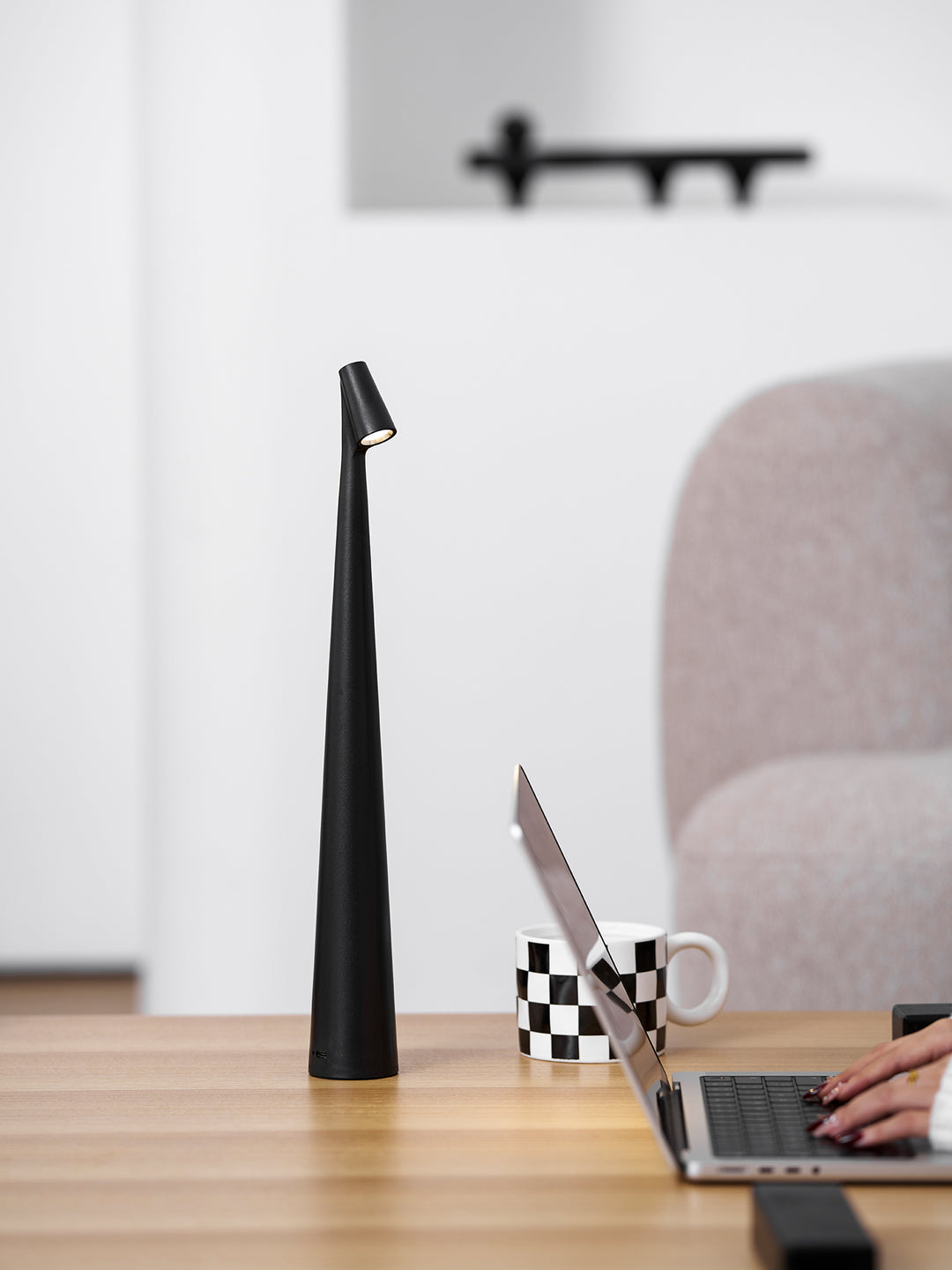 Africa Portable Table Lamp - Vakkerlight