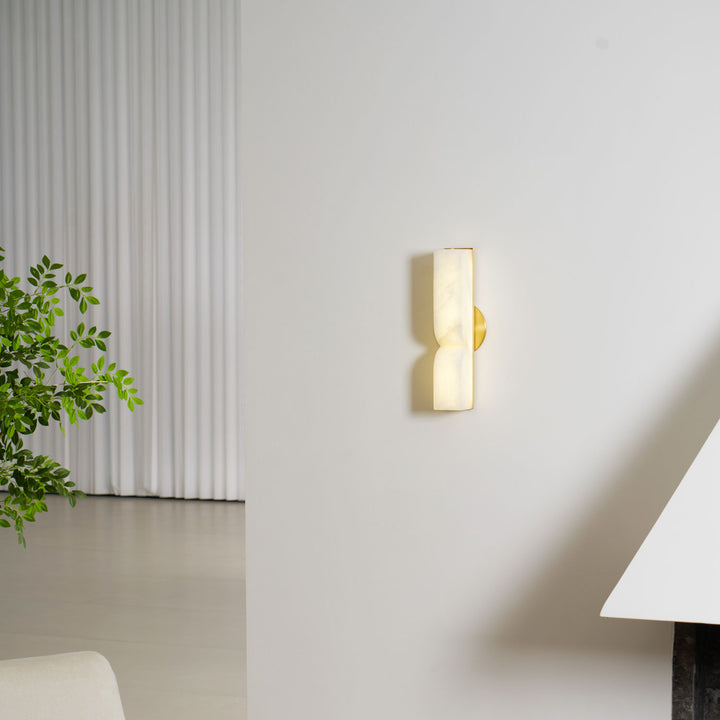 Alabaster Essence Wall Sconce - Vakkerlight