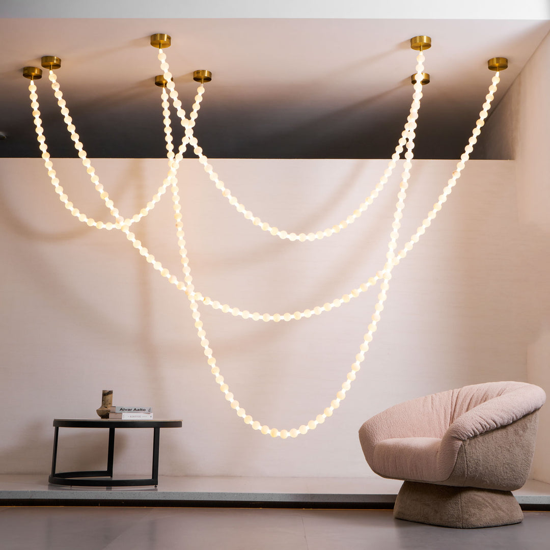 Alabaster Pearl Necklace Chandelier - Vakkerlight