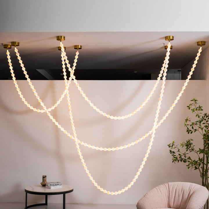Alabaster Pearl Necklace Chandelier - Vakkerlight