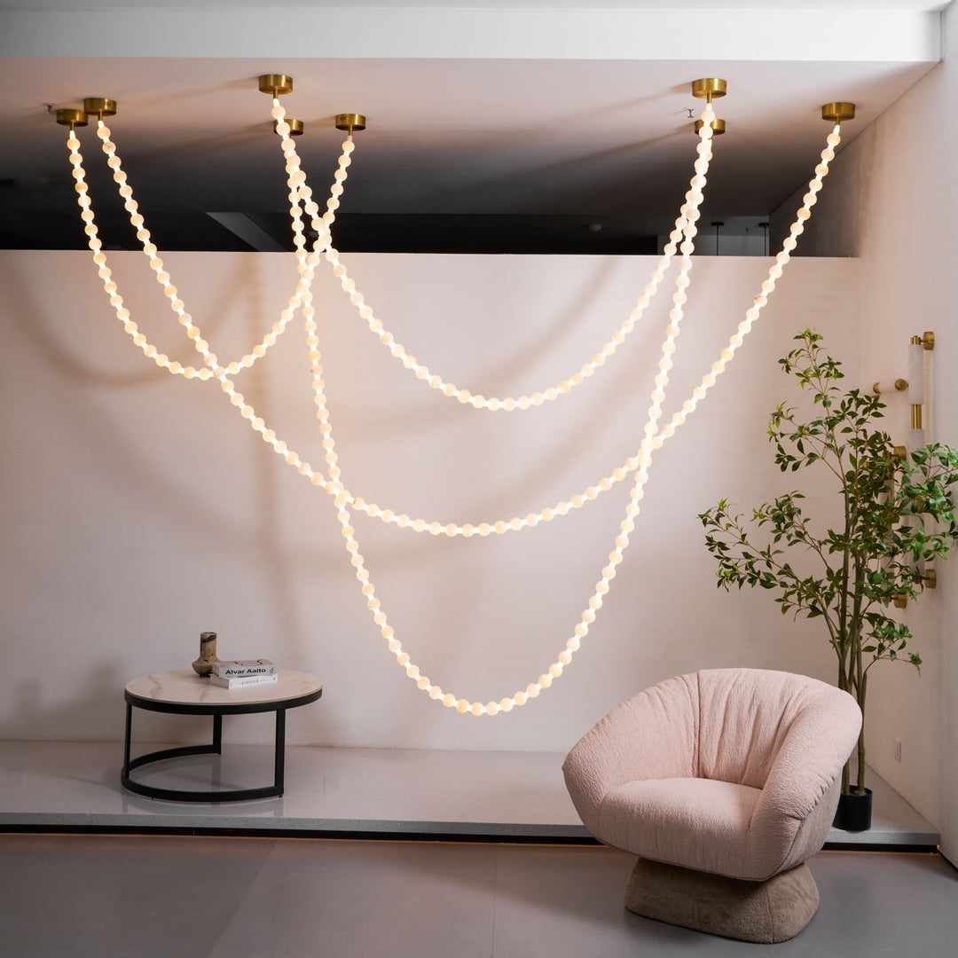 Alabaster Pearl Necklace Chandelier - Vakkerlight