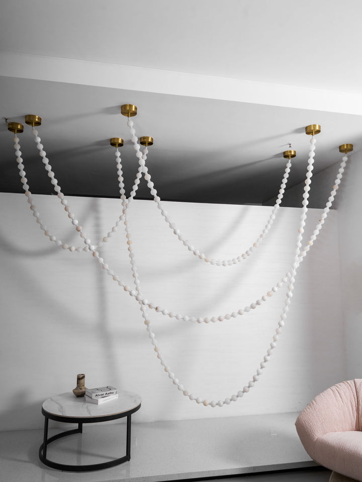 Alabaster Pearl Necklace Chandelier - Vakkerlight