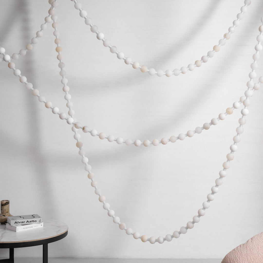 Alabaster Pearl Necklace Chandelier - Vakkerlight