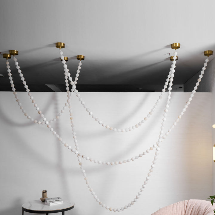 Alabaster Pearl Necklace Chandelier - Vakkerlight