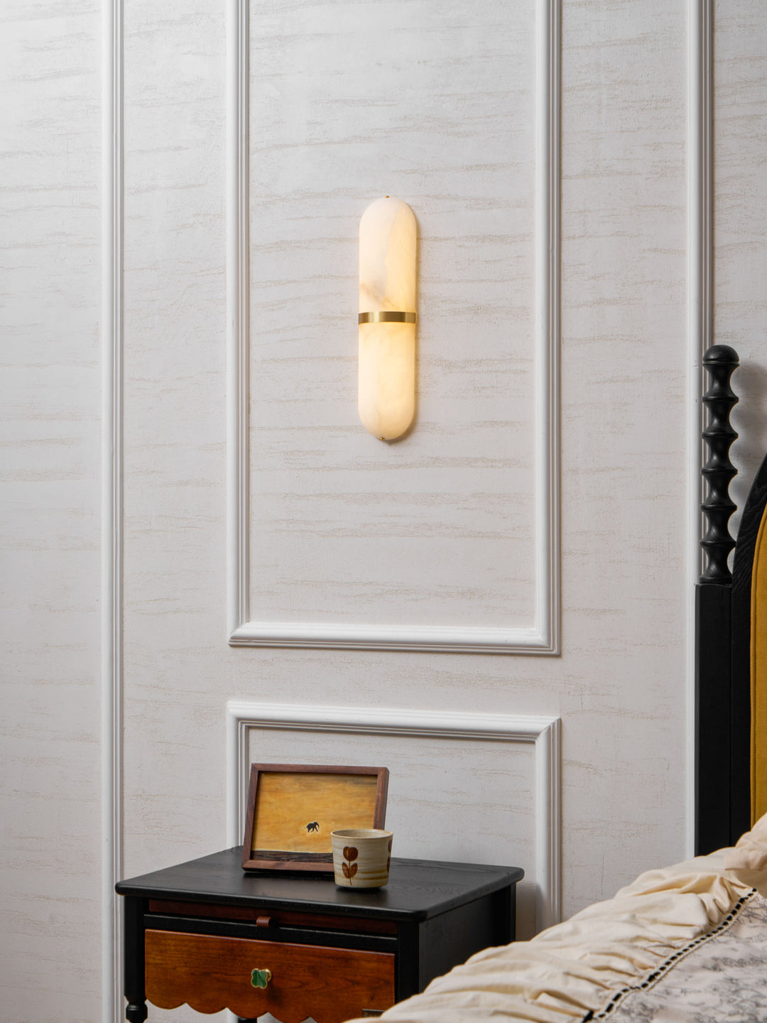 Alabaster Pill Wall Light - Vakkerlight