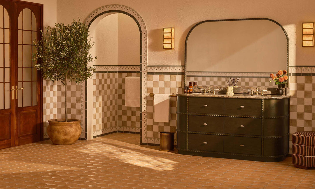 Alabaster Cascade Wall Light