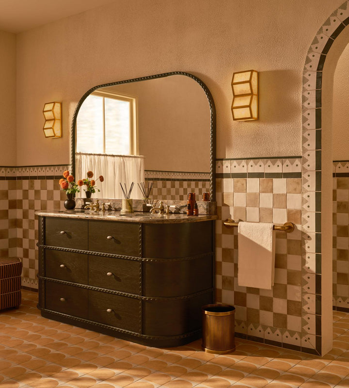 Alabaster Cascade Wall Light