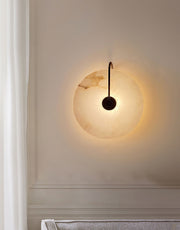 مصباح حائط من المرمر