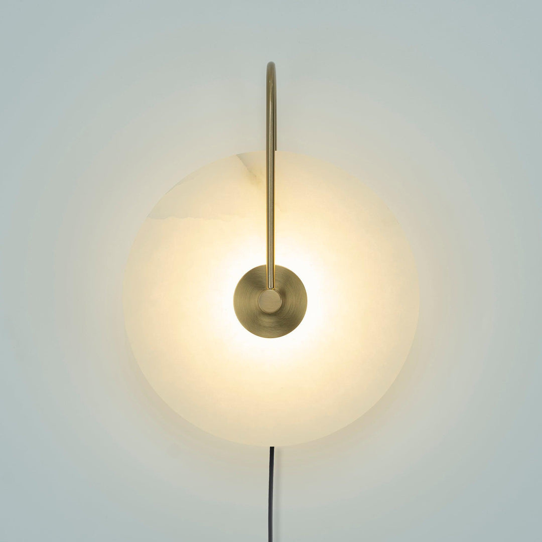 Alabaster LED Plug-In Wall Lamp - Vakkerlight