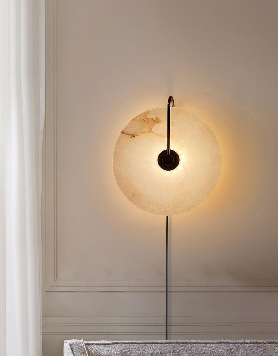 Alabaster LED Plug-In Wall Lamp - Vakkerlight