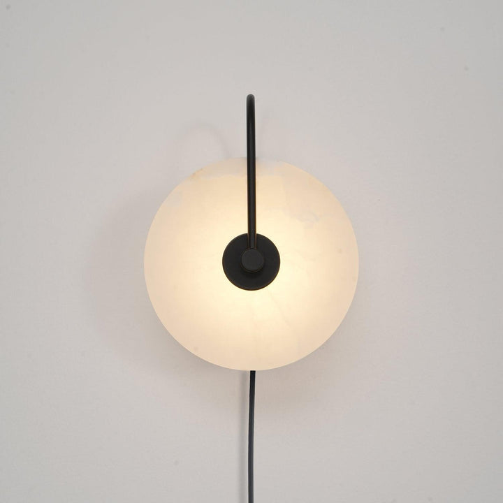 Alabaster LED Plug-In Wall Lamp - Vakkerlight