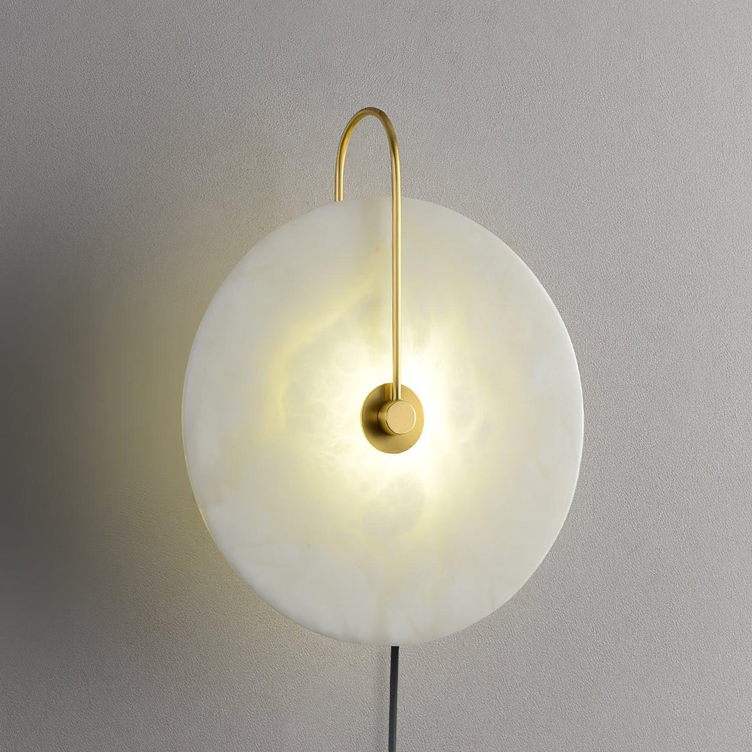 Alabaster LED Plug-In Wall Lamp - Vakkerlight