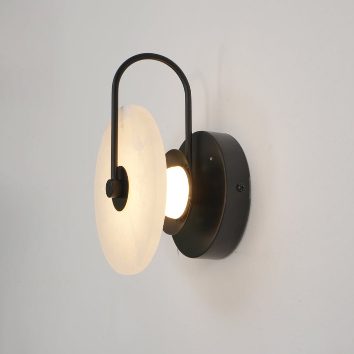 Alabaster LED Wall Lamp - Vakkerlight